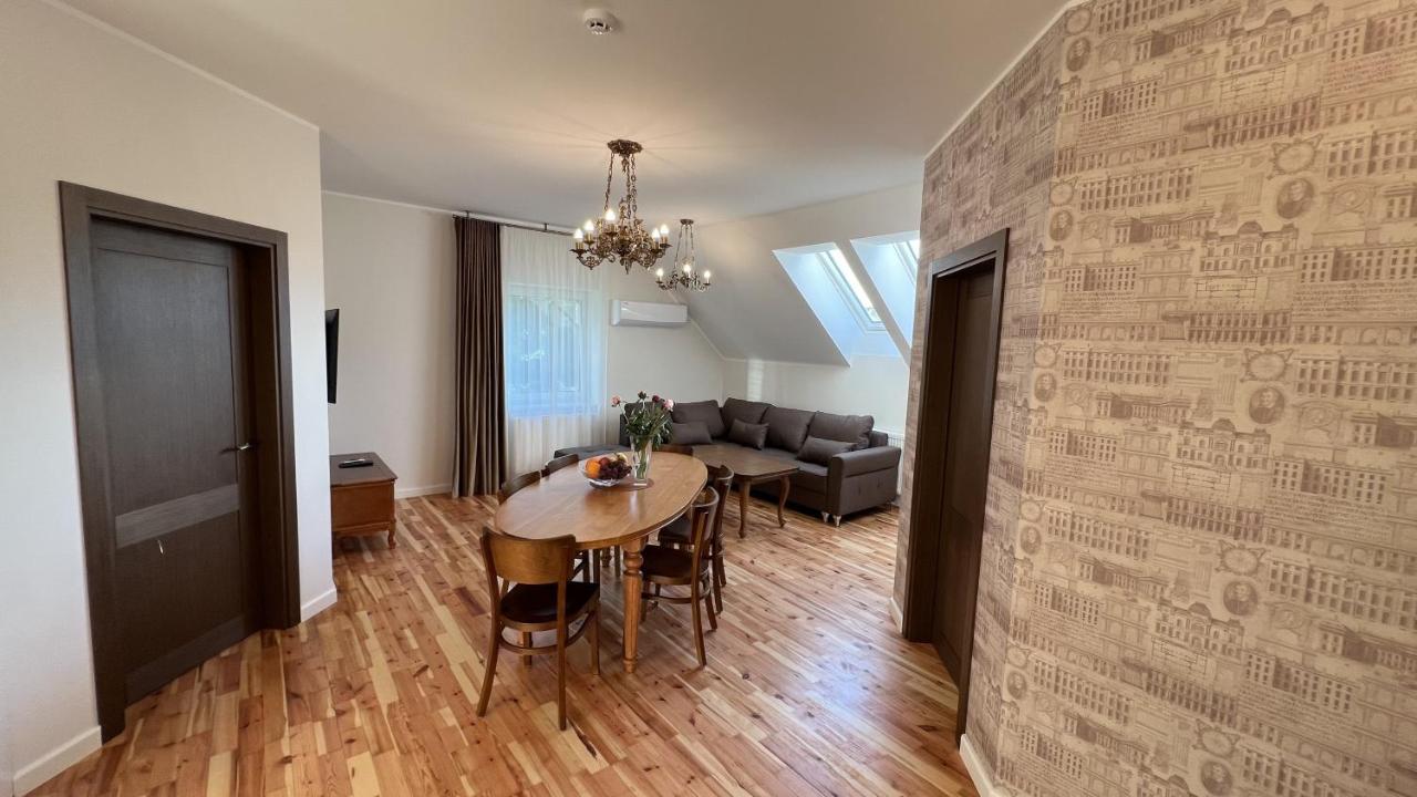 Villa Acacia Каунас Екстериор снимка